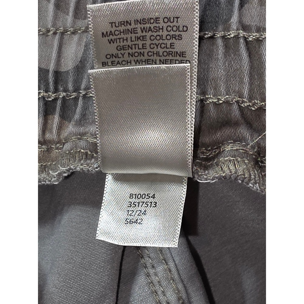 Maurices Womens Camo Print Jogger Pants Gray Green Stretch XL Reg 3517513 - Picture 5 of 8